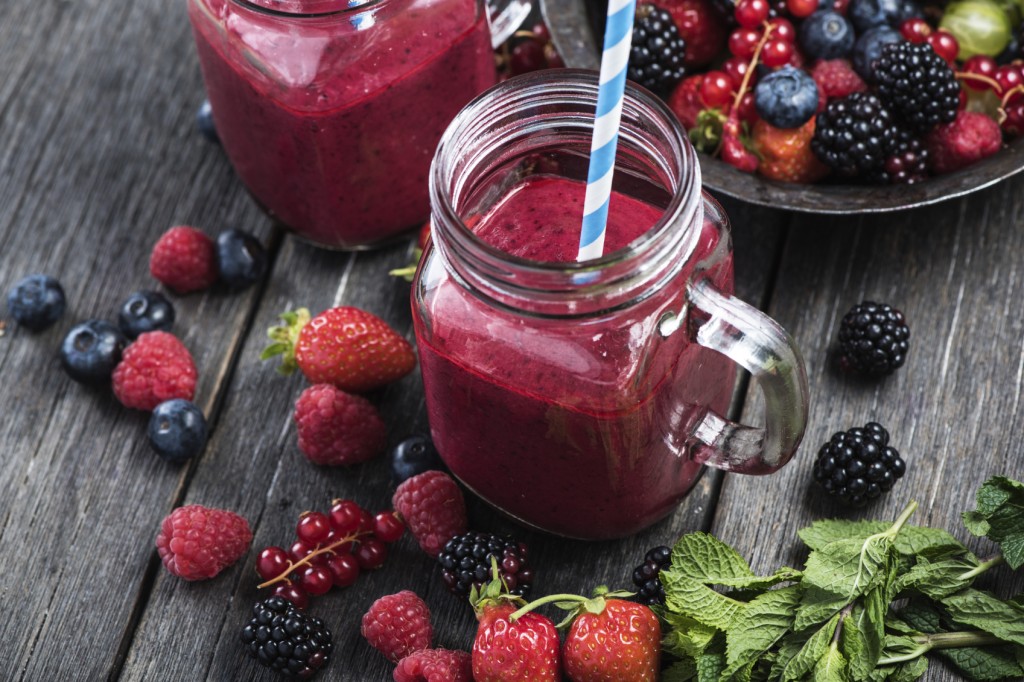 Summer berries smoothie in mason jar